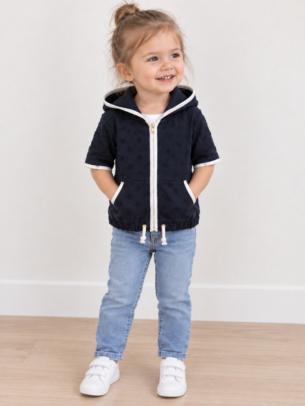 4/$20 Joe Fresh Navy Anchor Zip-Up Hoodie – Size 2